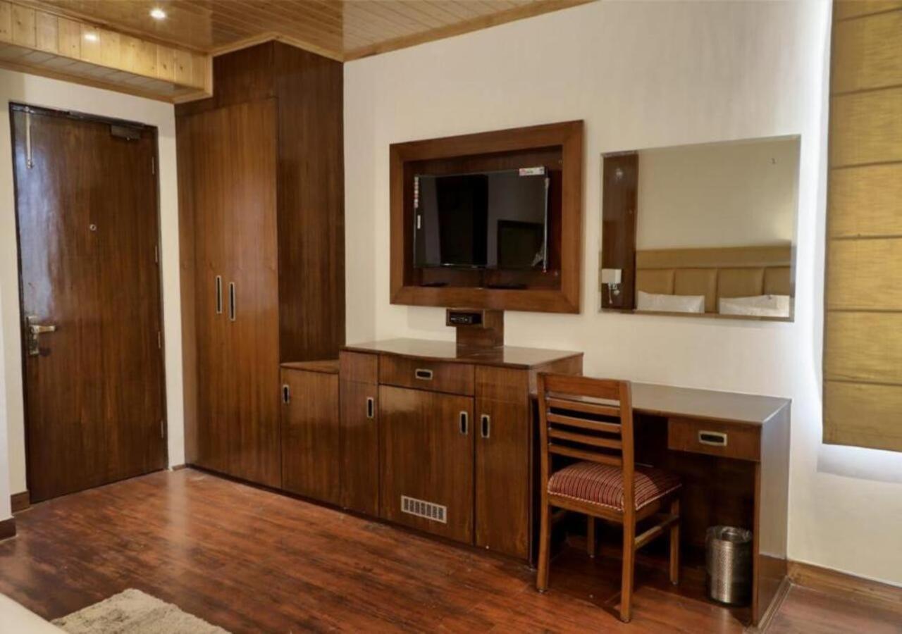 מלון שימלה The Alpine Retreat מראה חיצוני תמונה
